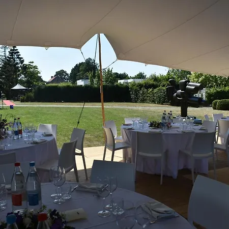 Hotel De Pupiter 4*